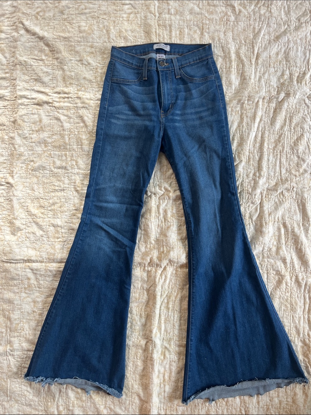 Judy Blue Dark Blue Flare Jeans with Raw Hem size 27/5